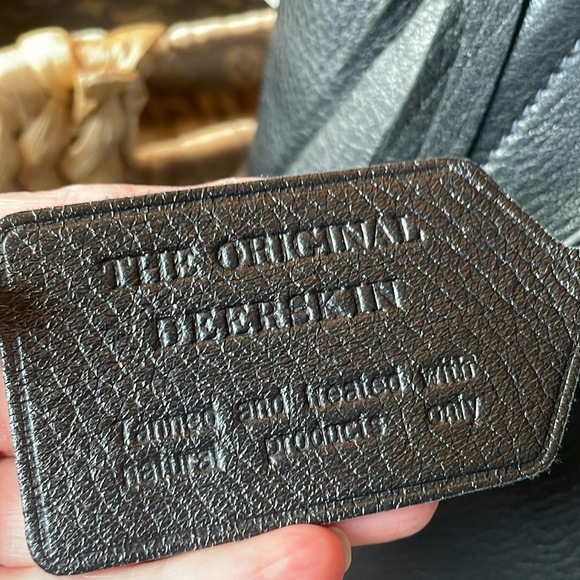 🛍HOST PICK🛍Beyond Stunning all Leather Prada Bag - Picture 4 of 16